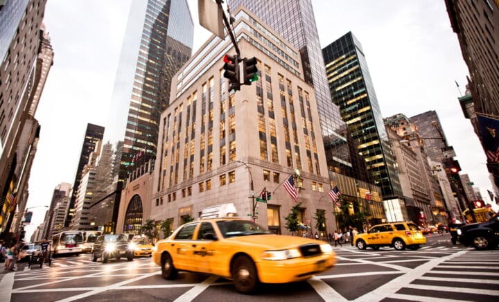 5th Avenue is a central road of Manhattan