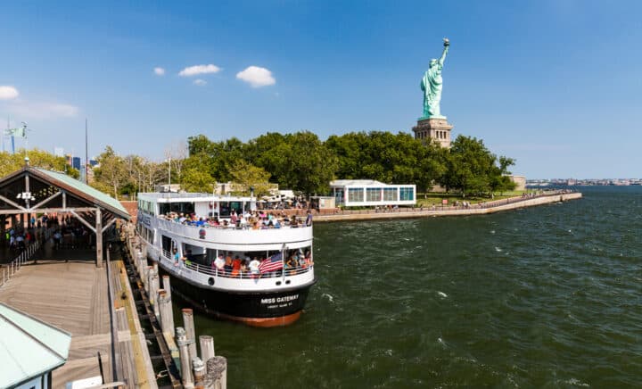 Cruise Boats to Liberty and Ellis Island from New York