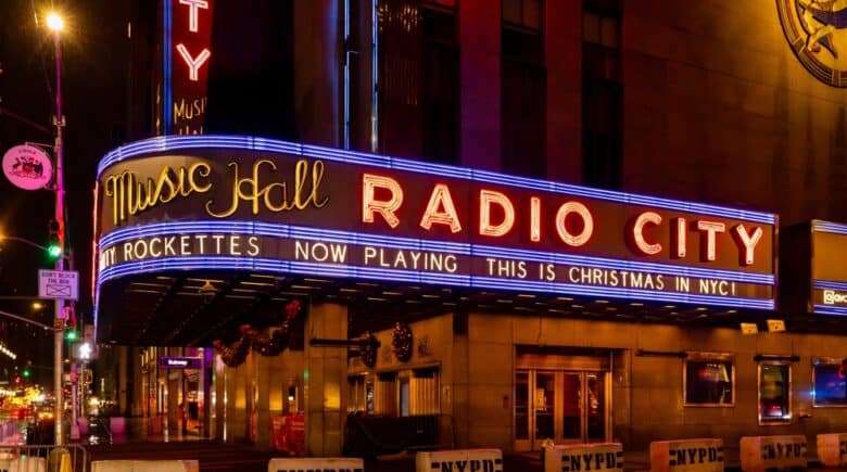 Radio City Music Hall is located in the Manhattan neighborhood of New York City