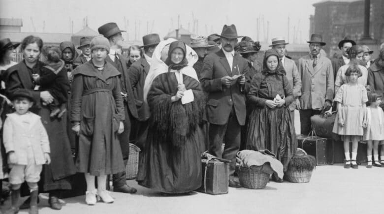 Newly arrived European immigrants at Ellis Island in 1921