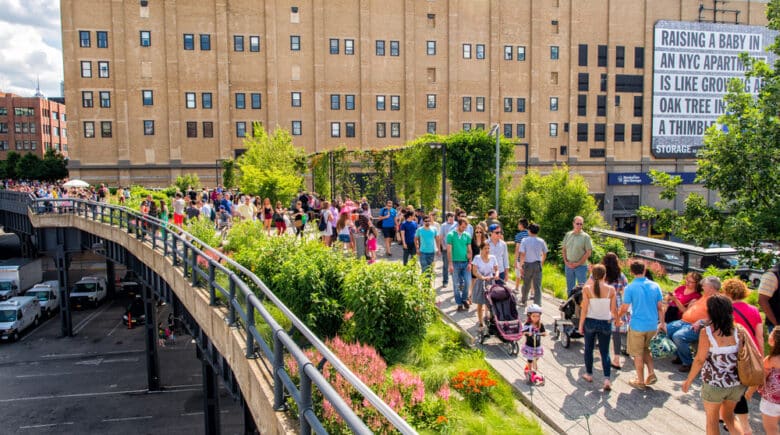 The High Line Park in New York with locals and tourists