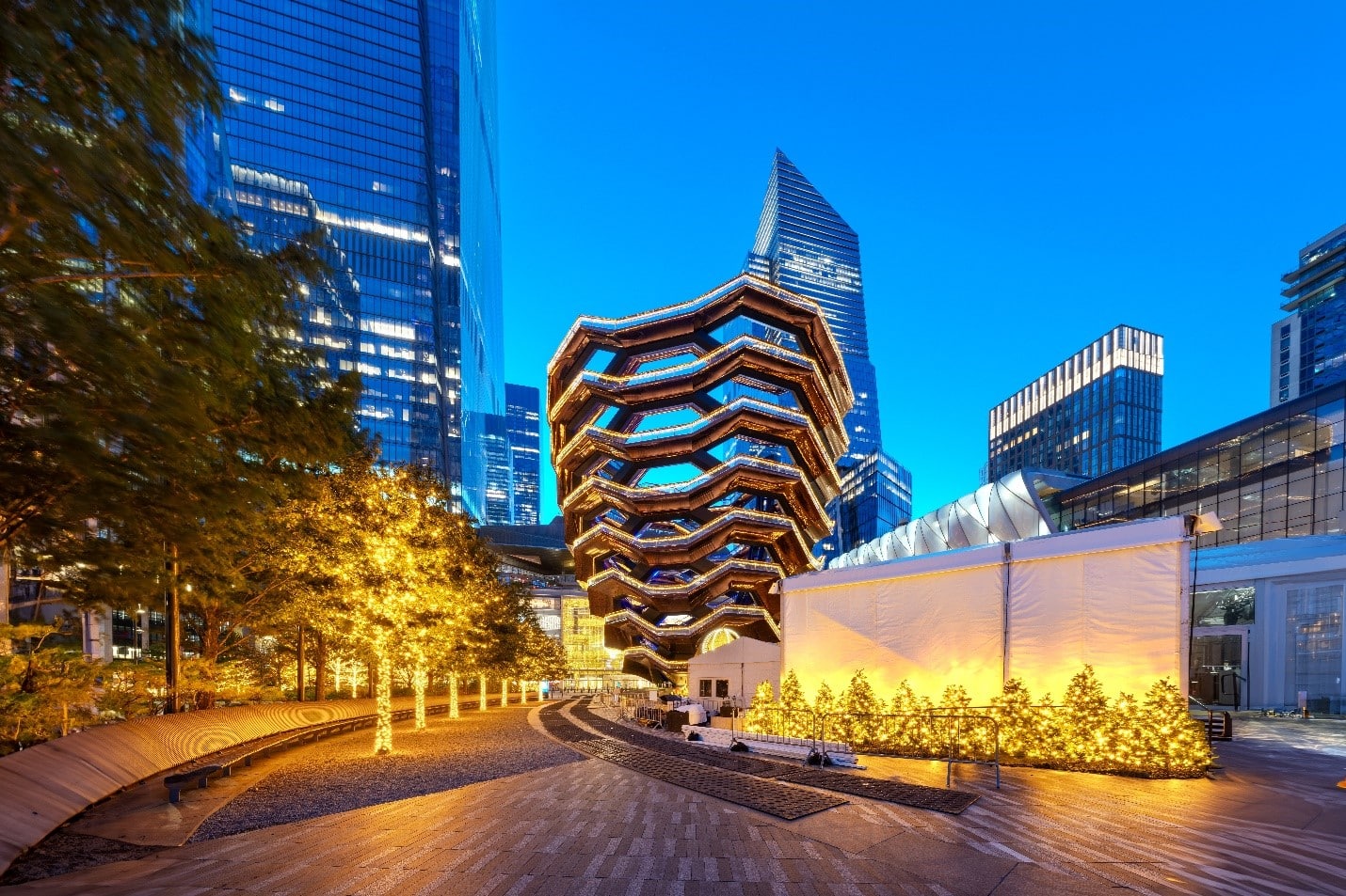 A Glass Floor Adventure: NYC’s Iconic Edge at Hudson Yards - visitNYC