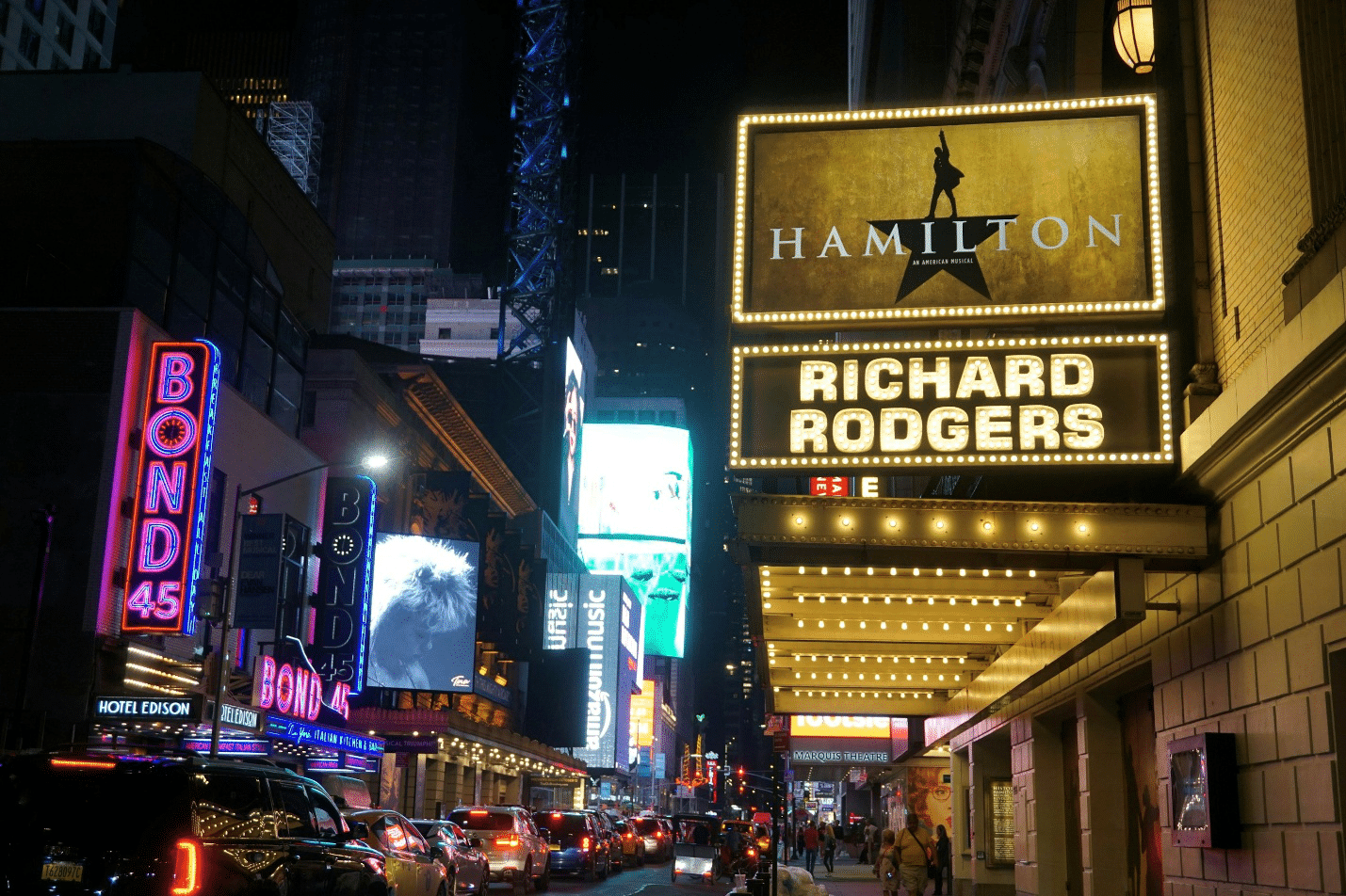 A sign for Hamilton on Broadway seen during a one-day sightseeing tour