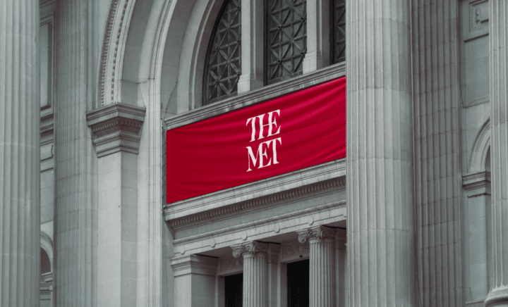 The entrance of the Metropolitan Museum of Art