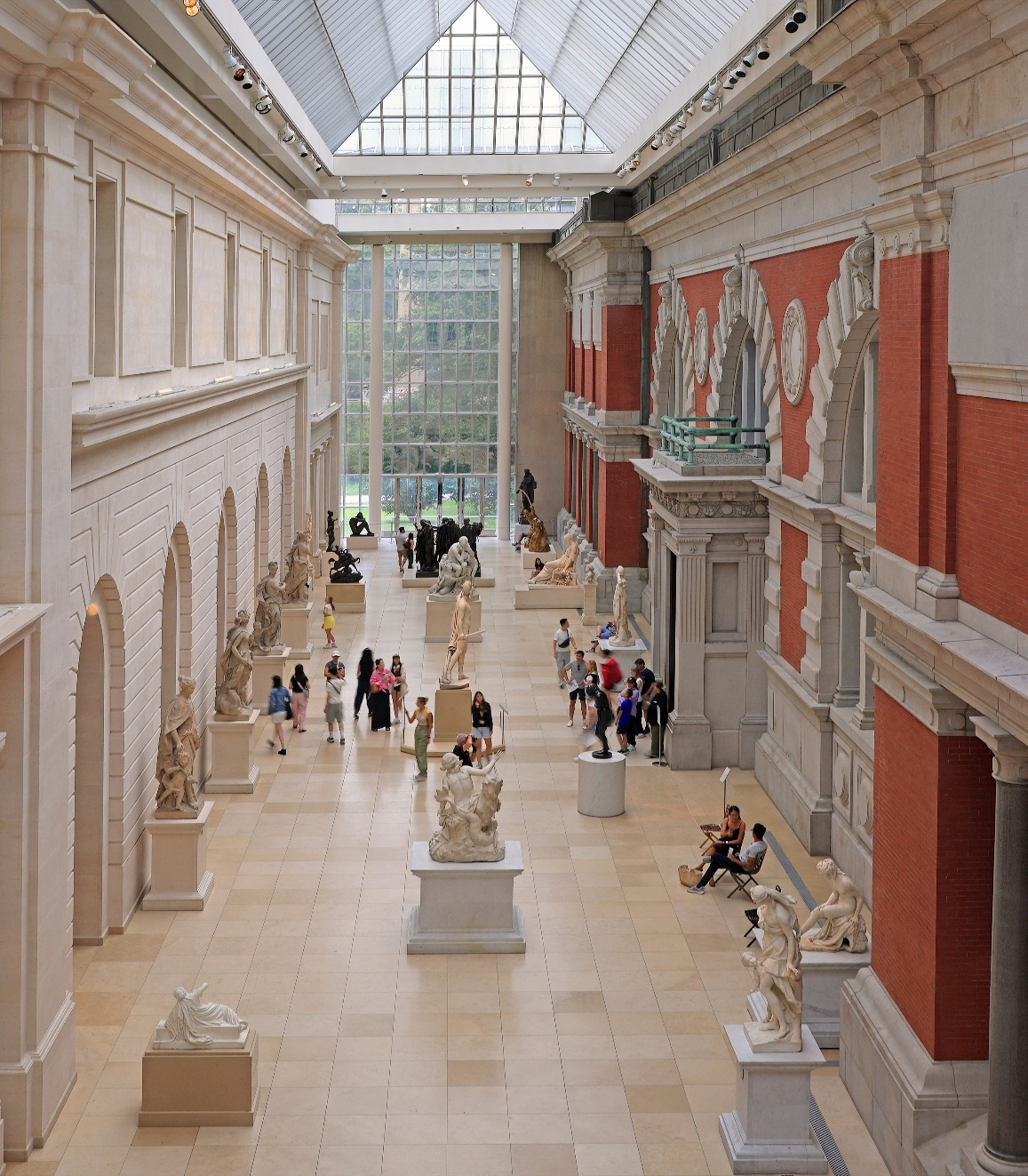 People at a museum during a city trip to New York
