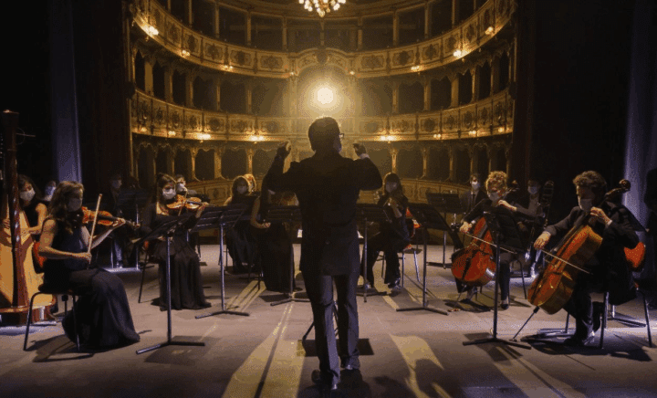 A picture of a musical performance