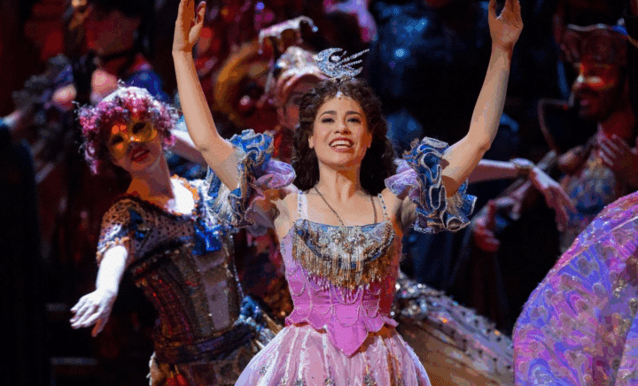 A picture of a stage actor