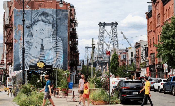 Williamsburg street with paintings on buildings