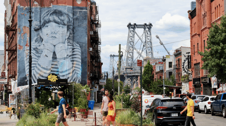 Williamsburg street with paintings on buildings